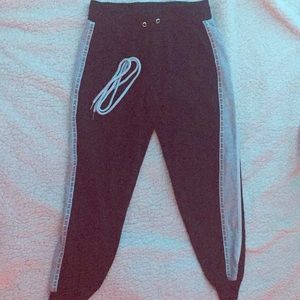 BEBE JOGGERS!! (with original string)